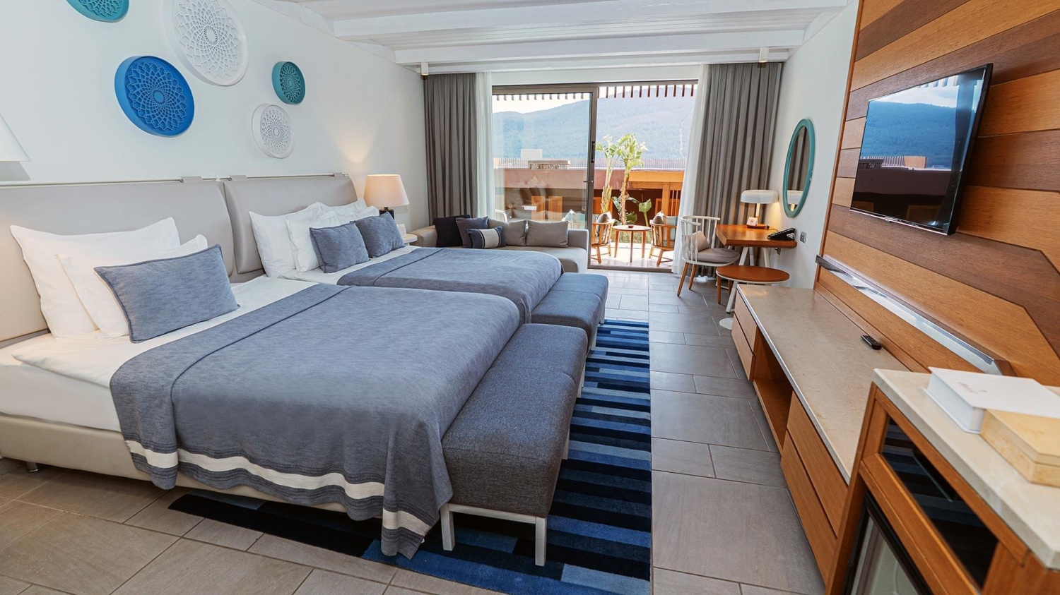 Супериор Swim-up отеля TITANIC LUXURY COLLECTION BODRUM (EX. TITANIC DELUXE BODRUM) Супериор Swim-up
