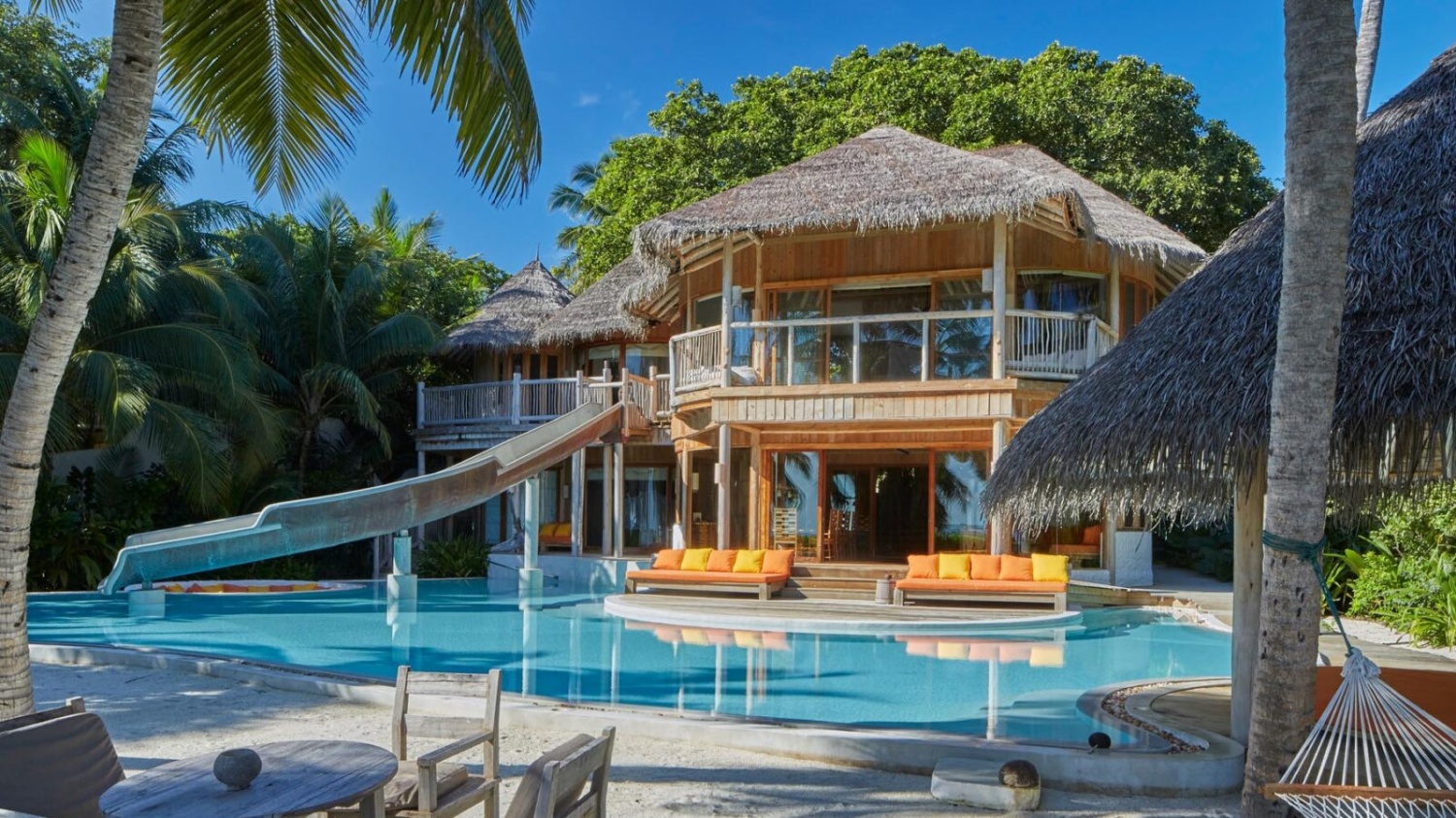 Резиденция с четырьмя спальнями (Вилла 15) отеля SONEVA FUSHI RESORT & SPA Резиденция с четырьмя спальнями (Вилла 15)