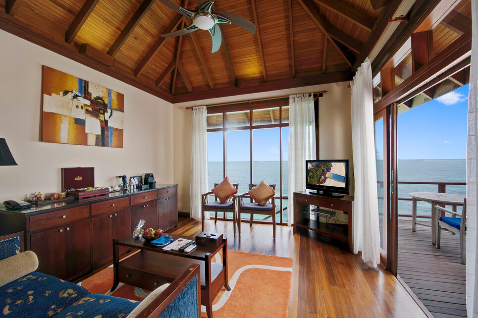 Водная вилла Prestige с джакузи отеля SUN SIYAM OLHUVELI MALDIVES (EX. OLHUVELI BEACH RESORT) Водная вилла Prestige с джакузи