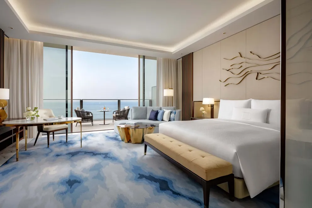 Номер Royal Club King с видом на море отеля ATLANTIS THE ROYAL Номер Royal Club King с видом на море