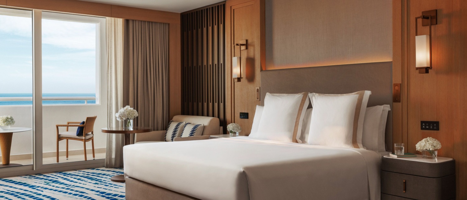 Номер Ocean Club с балконом отеля JUMEIRAH BEACH HOTEL Номер Ocean Club с балконом