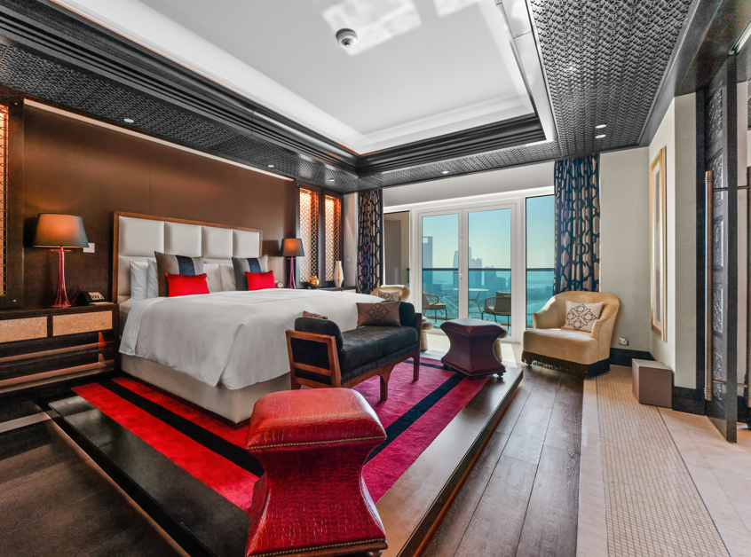 Президентский люкс с тремя спальнями отеля RIXOS MARINA ABU DHABI Президентский люкс с тремя спальнями
