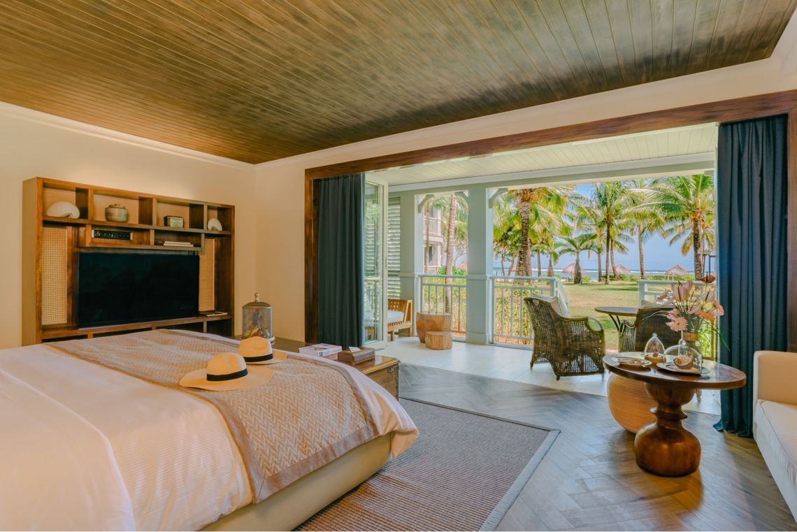 Полулюкс «Райский океан» отеля JW MARRIOTT MAURITIUS RESORT (EX. ST REGIS) Полулюкс «Райский океан»