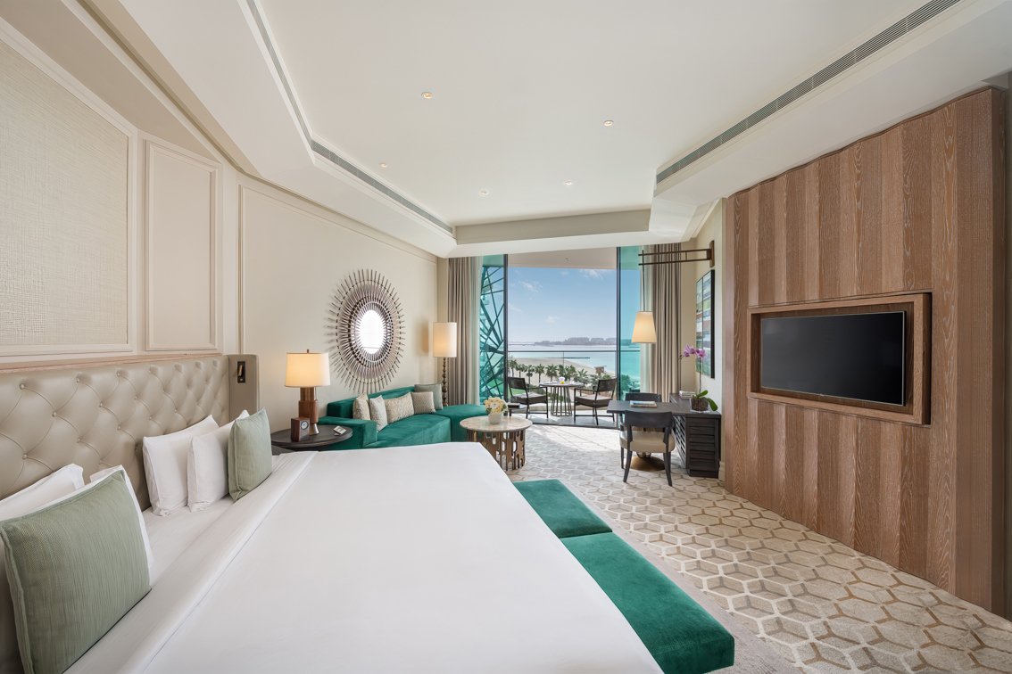 Клубный номер Deluxe с видом на море отеля MANDARIN ORIENTAL JUMEIRA DUBAI Клубный номер Deluxe с видом на море
