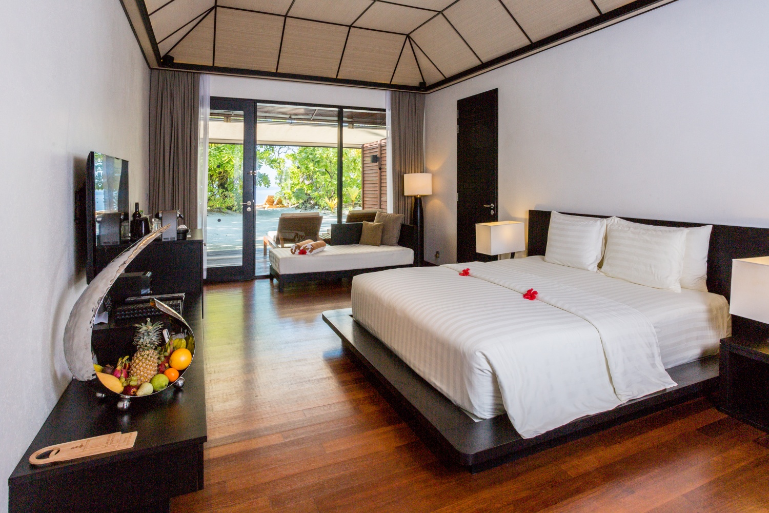 Пляжная вилла отеля LILY BEACH RESORT & SPA Пляжная вилла