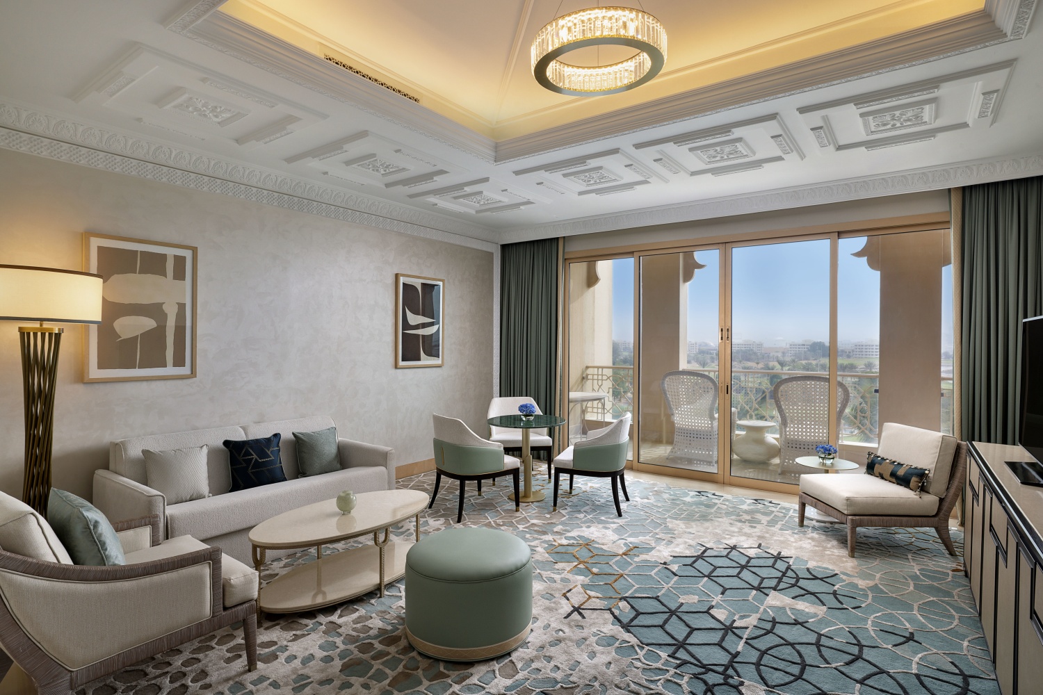 Люкс с видом на поле для гольфа отеля WALDORF ASTORIA RAS AL KHAIMAH Люкс с видом на поле для гольфа